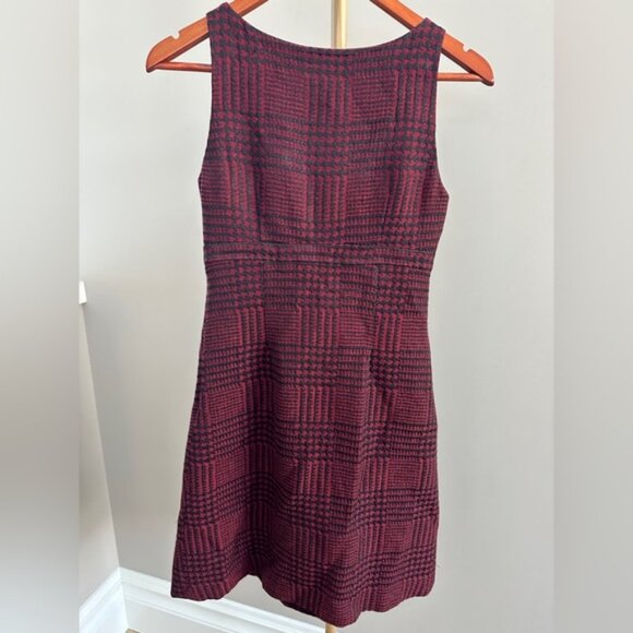 Moschino Cheap And Chic Burgundy Houndstooth Jacquard Sheath Dress – Size 6 - Picture 7 of 9